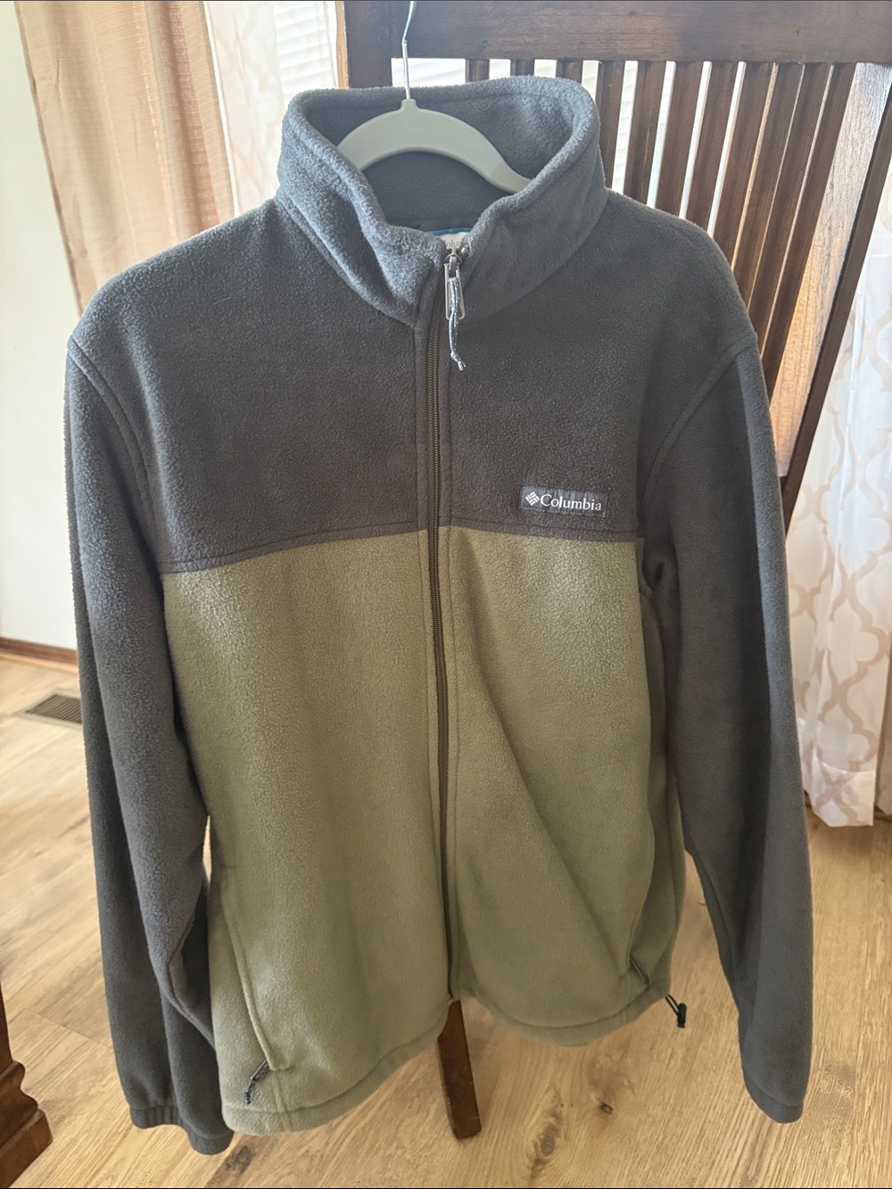 Columbia Men’s Olive Green & Charcoal Full-Zip Fleece Jacket